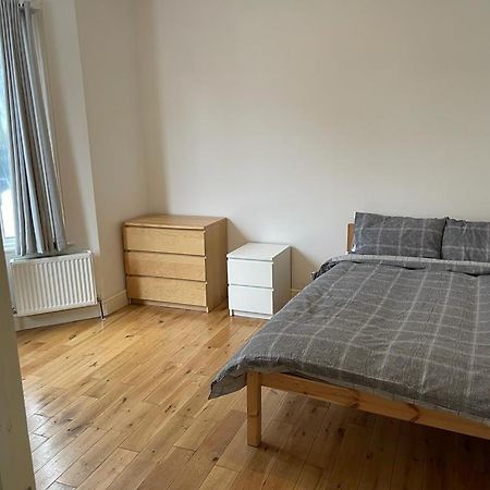 Rahal Hotel Лондон Екстериор снимка